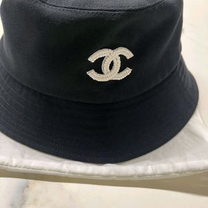 샤넬 cc로고 버킷햇 M