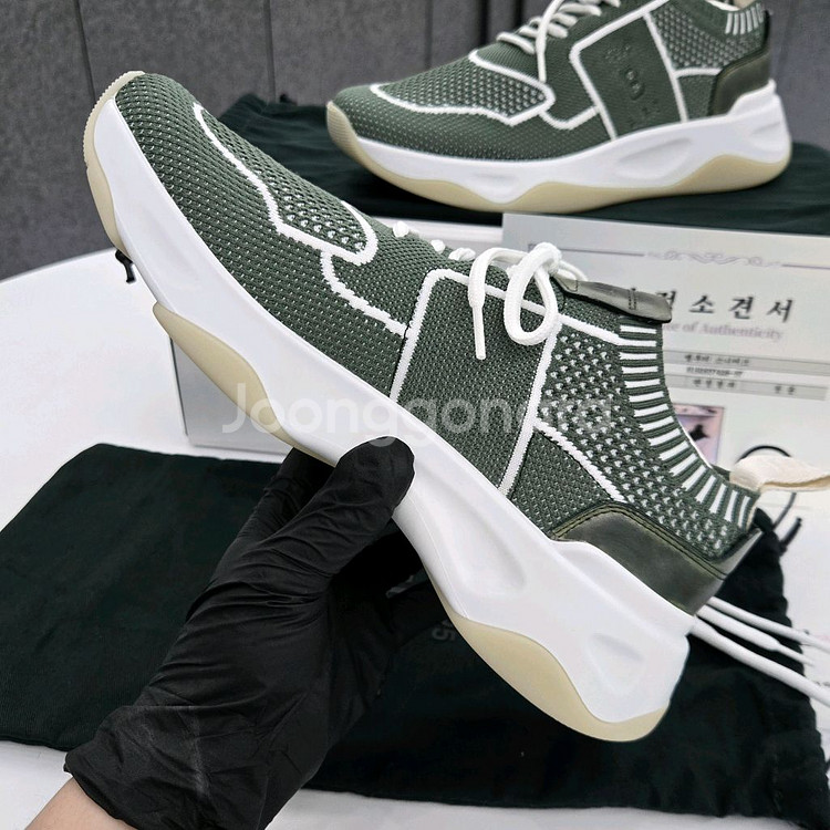 벨루티 쉐도우 니트엔 카프 레더 스니커즈 6사이즈--3