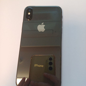 상태좋은 아이폰X 64GB /와이파이안됨