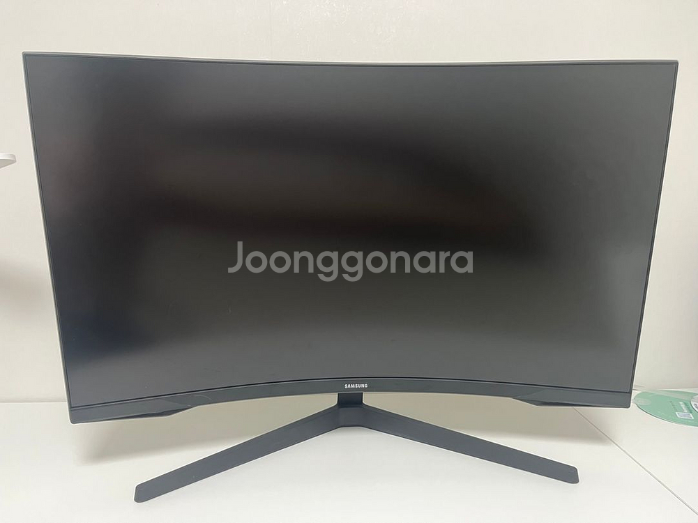 삼성 오디세이 G5 32인치 커브드모니터 (144hz)--1