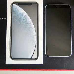 아이폰 XR 화이트 64GB SS급!!