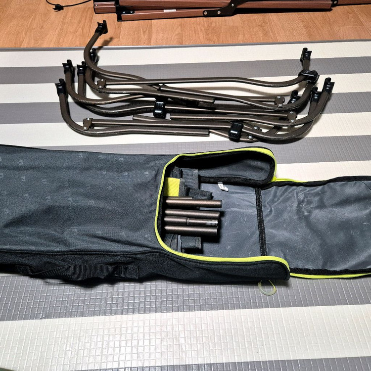 잼파이어 캠핑 간이침대 2개--2