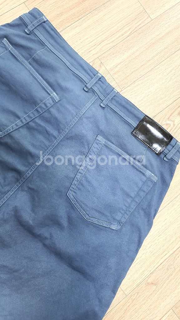 정품 디젤 블랙골드 블루워싱 반바지 34 35--3