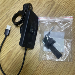 sp커넥트 구형 충전패드+파이프마운트 판매합니다