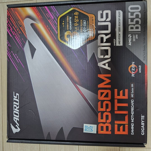 기가바이트 B550M AORUS ELITE 메인보드