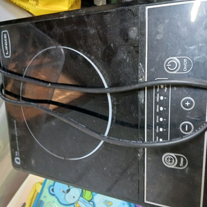 인덕션,커피포트,라면꿇이기,시계,사각목재쟁만