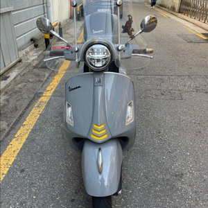 베스파 gts300슈퍼테크 팝니다