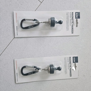카즈미 마그네틱 행거