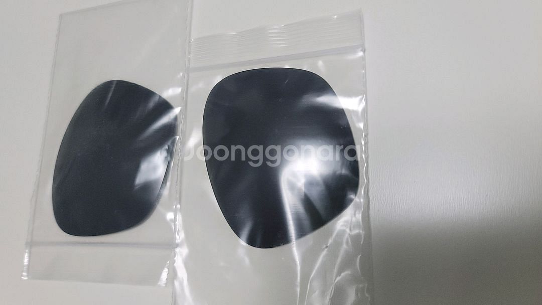듀퐁 선글라스 8만원--1