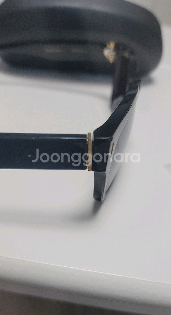 듀퐁 선글라스 8만원--5
