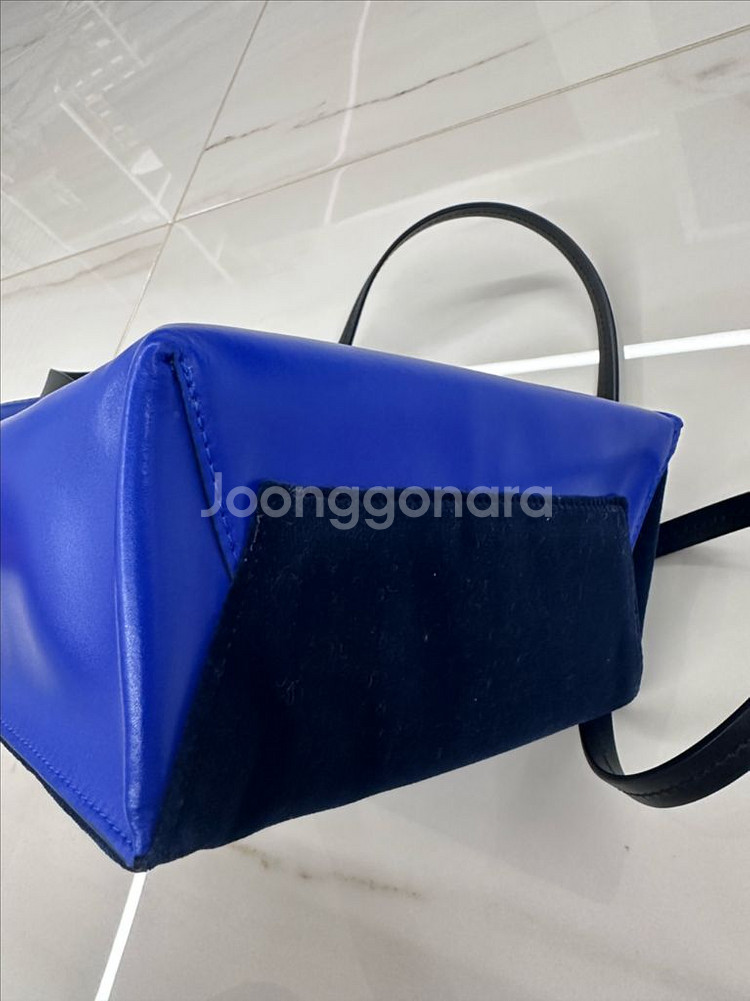 마르니 뮤제오 미니 블루/블랙--4