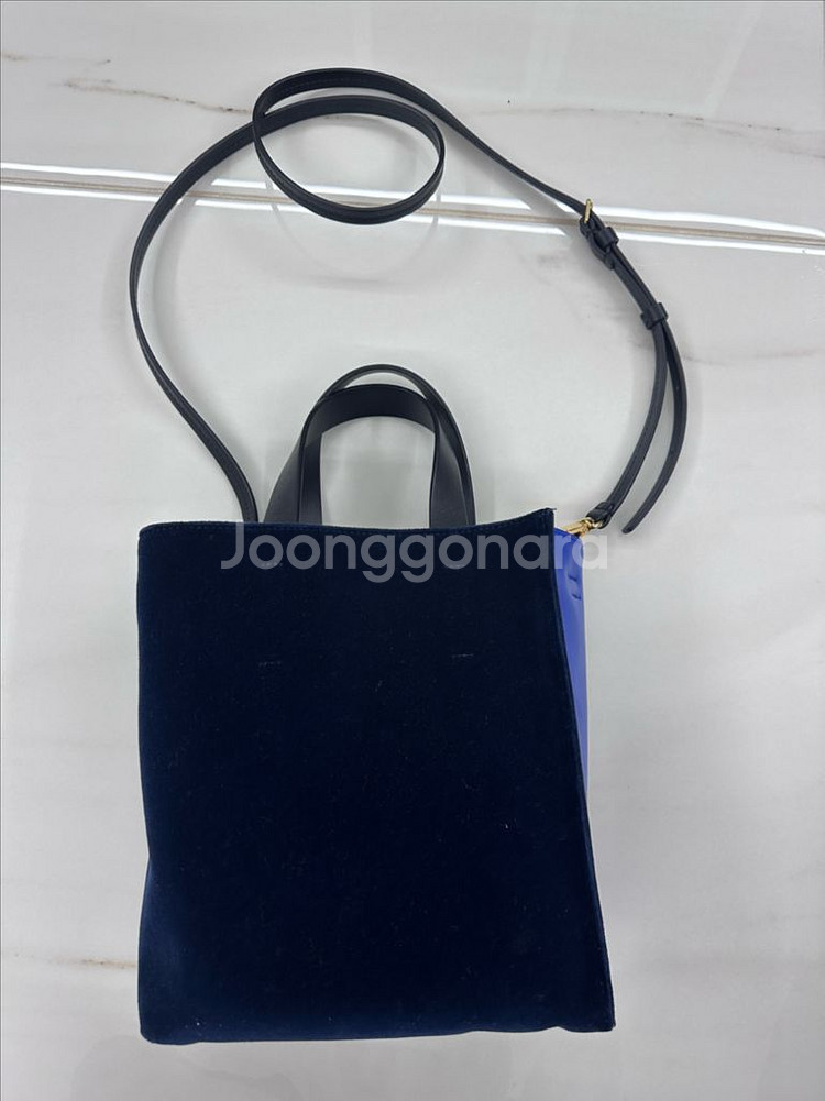 마르니 뮤제오 미니 블루/블랙--1