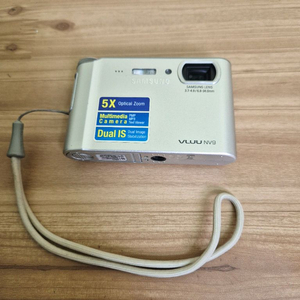 고장난 삼성디카 부품용 VLUU NV9
