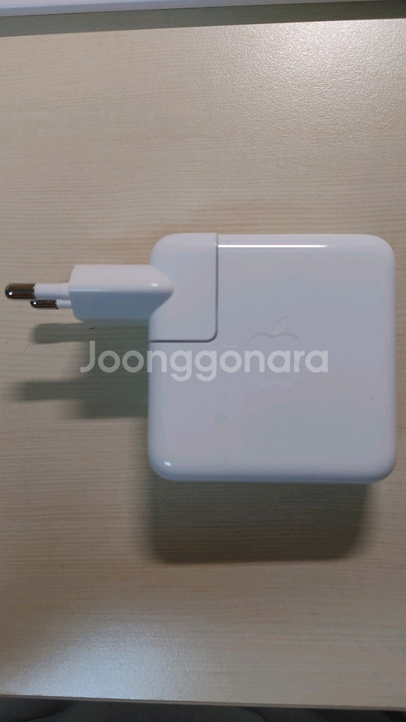 애플 70W 충전기--0