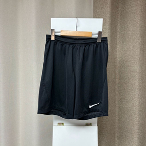 나이키 드라이핏 경량 반바지 M