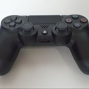 PS4 플스 듀얼쇼크 블랙 팔아요 _ 부산