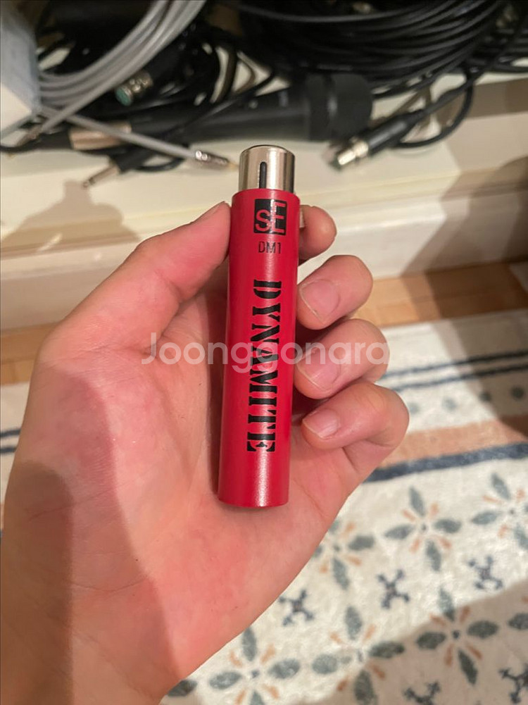 슈어 SM7B(다이나마이트 증폭기 포함)--4