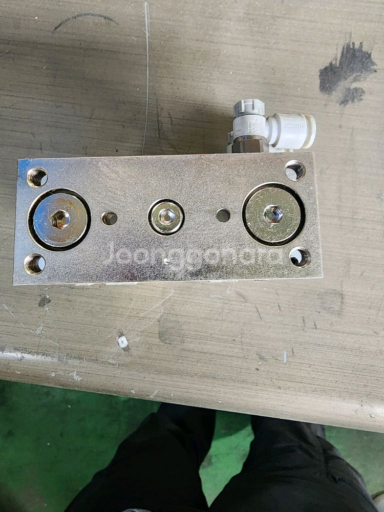 SMC MGPM25-20Z--4