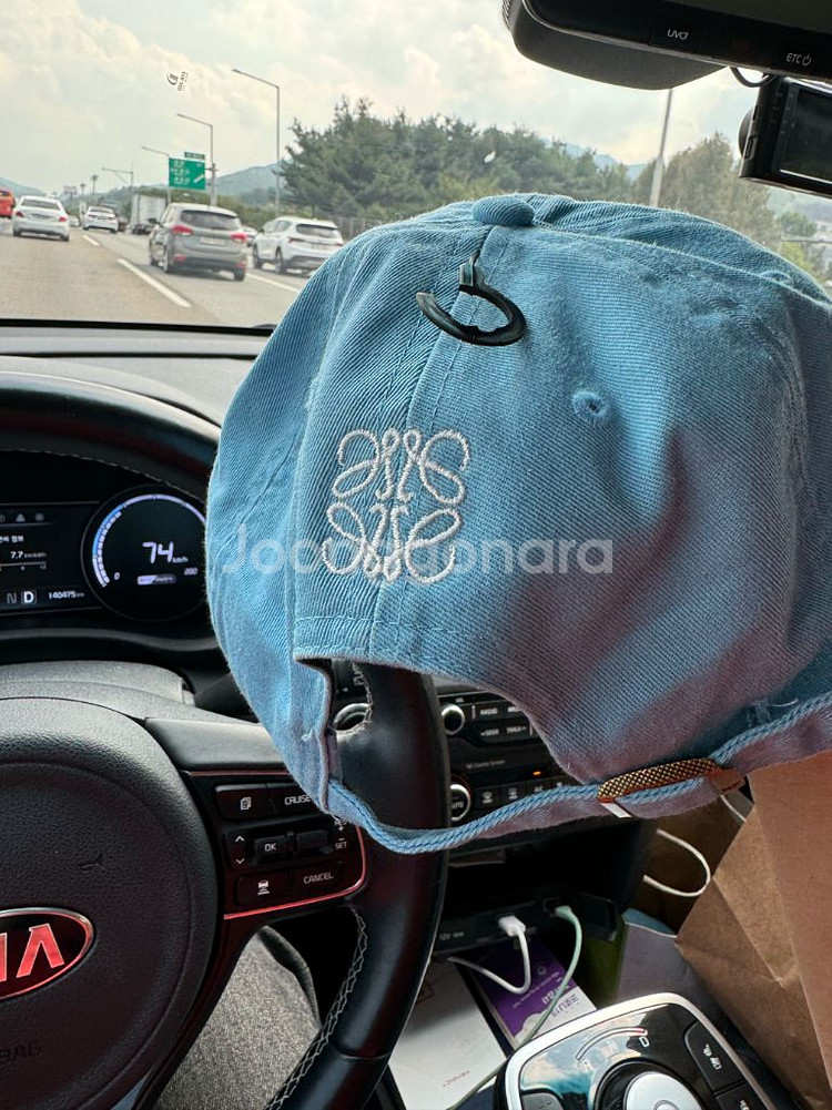 nptsss 로에베 모자팝니다(뒷로고잇음)--1
