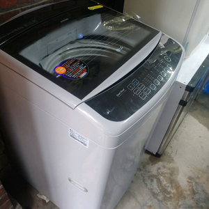 LG 통돌이 세탁기 16kg T16DU 판매합니다.