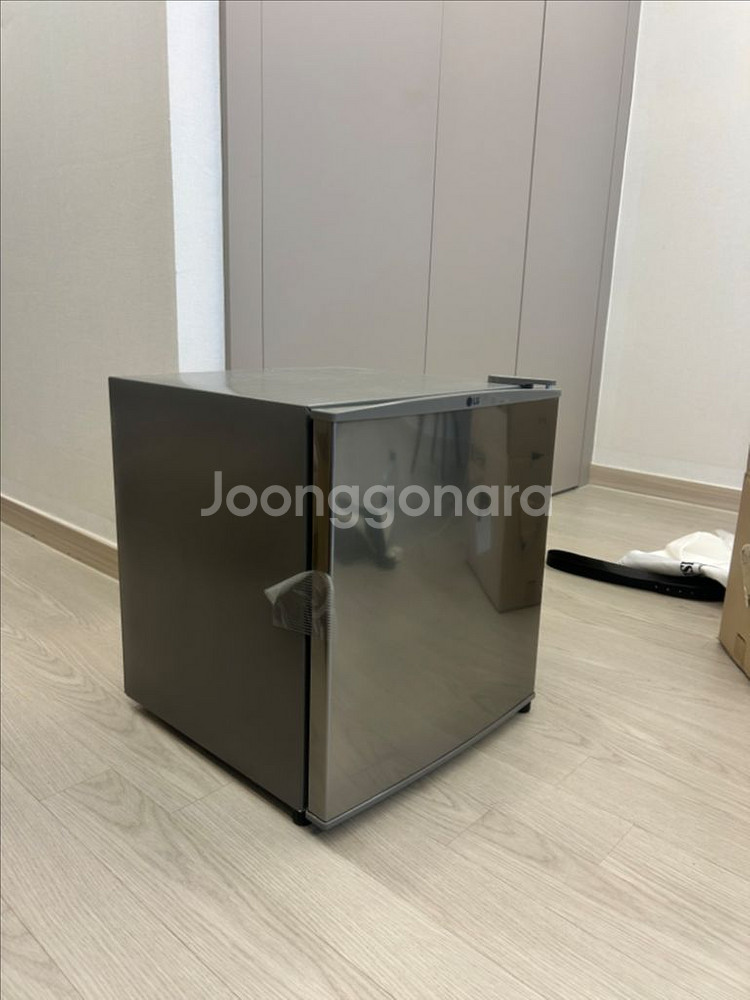엘지전자 소형 일반형냉장고43L--0