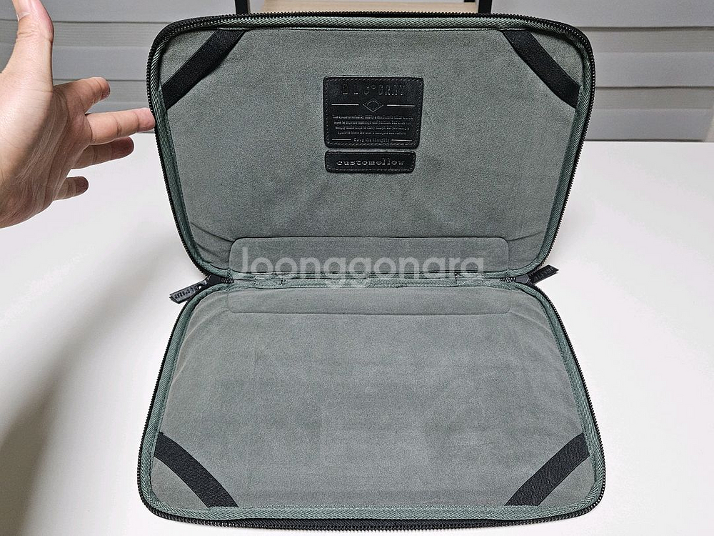커스텀멜로우 BLC GRAY 콜라보 자카드 랩탑 파우치--6