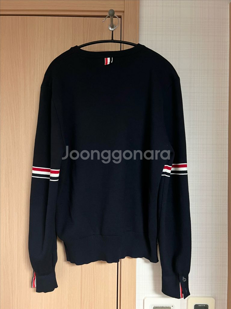 톰브라운 24fw 암밴드 니트--1