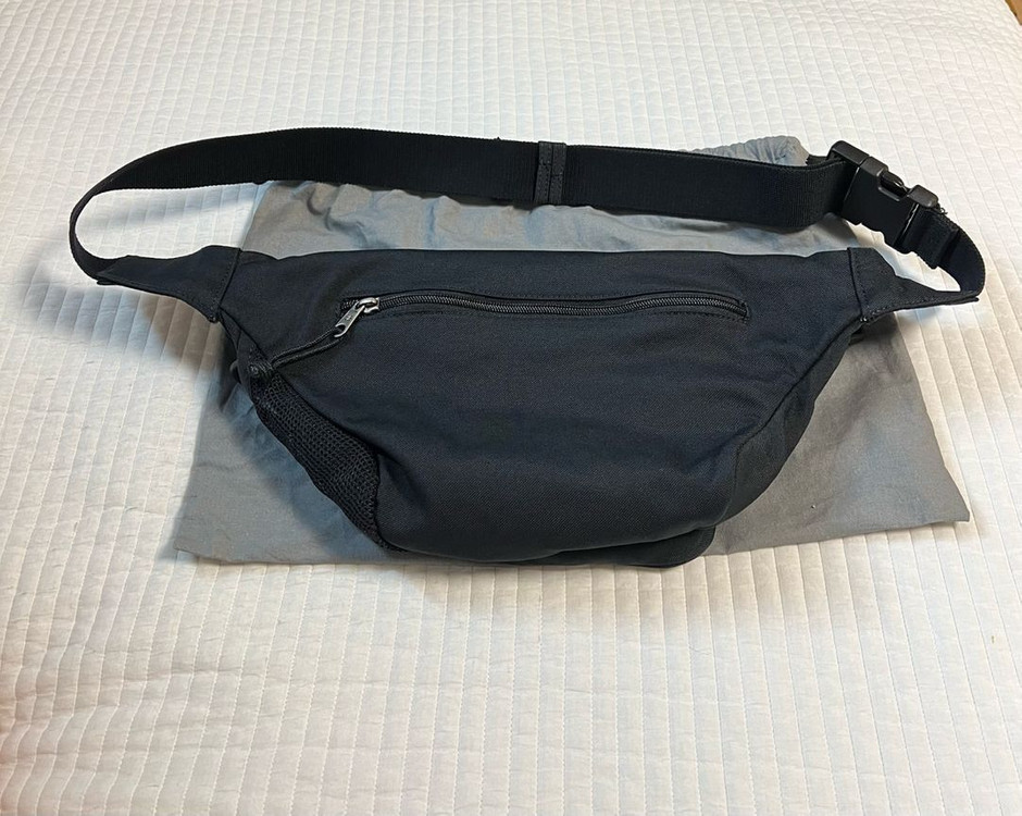 발렌시아가 나일론 포켓 벨트백--1