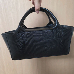 (새상품급처)Fyeo 포유온 타미백 여성토트백