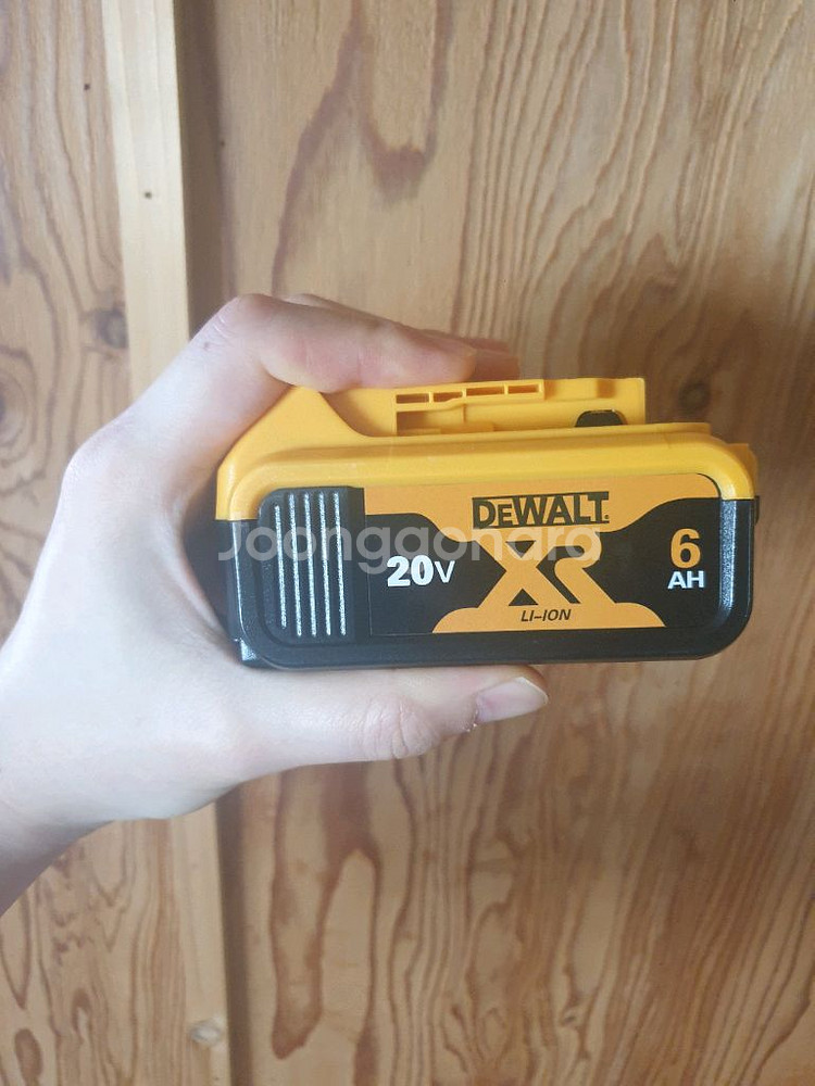 디월트 호환 배터리 (20v max)--2