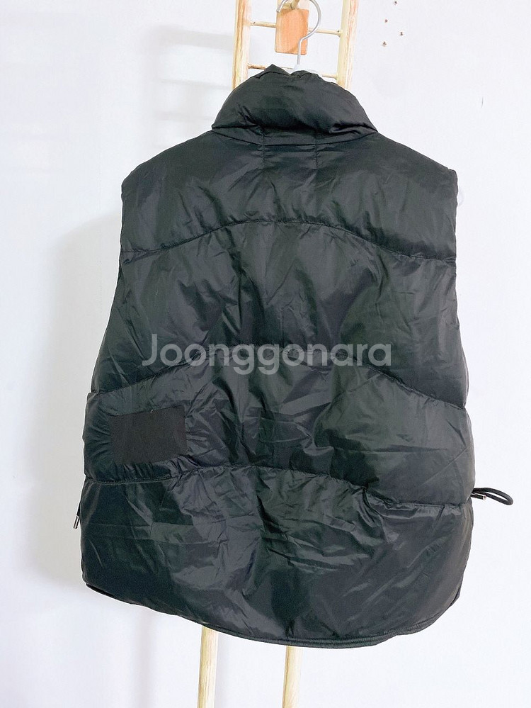 (여성95~100)프라다경량패딩조끼--3