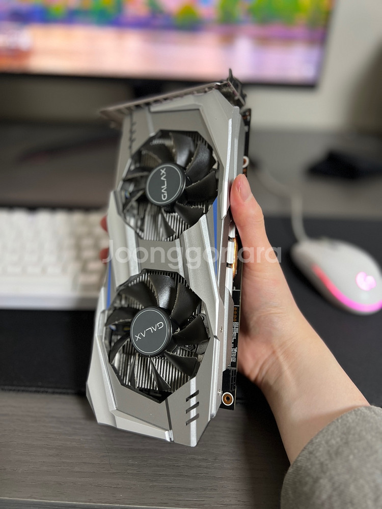 갤럭시 1060 3g 그래픽카드 팝니다--0