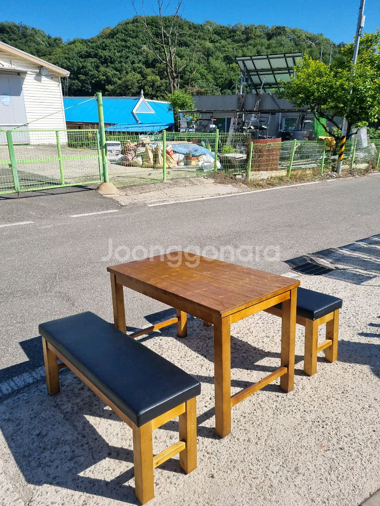4인 식당 원목 테이블 의자 세트--1