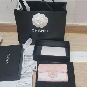 샤넬 클래식 똑딱이 클똑 핑크 카드지갑 새상품 풀박