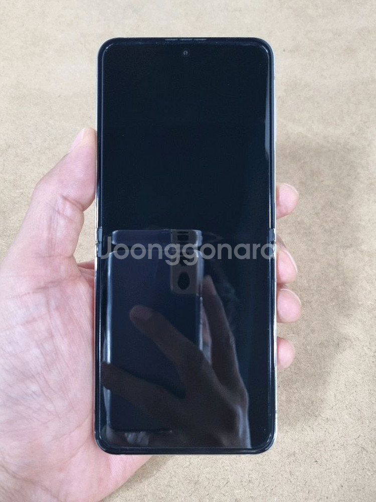 갤럭시Z플립5 크림 256GB 중고폰 LG공기계 최저가--9