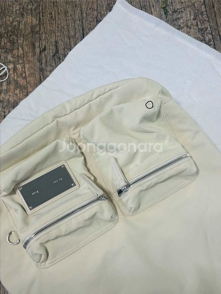 마뗑킴 카고 올데이 백팩 아이보리--1