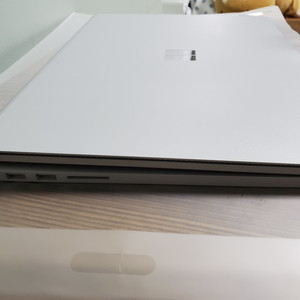 서피스북3 노트북 i7, ram 16gb, 256gb