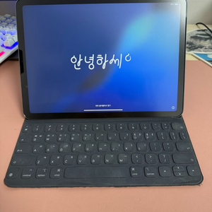 아이패드 에어4 64기가 스그 와이파이+스키+애펜2