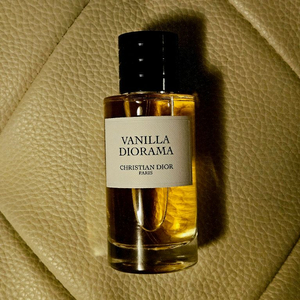디올 바닐라 디오라마 향수 50ml