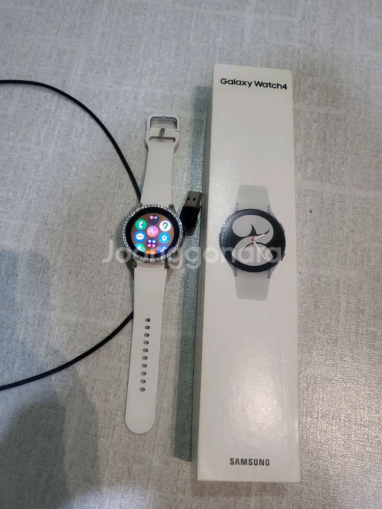 갤럭시워치4 40mm--0