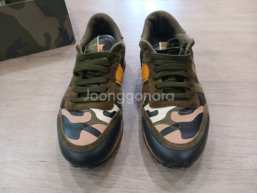 발렌티노 락스터드--0