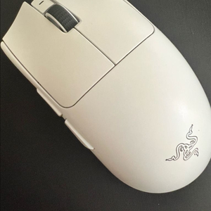 레이저 Viper V3 Pro 화이트