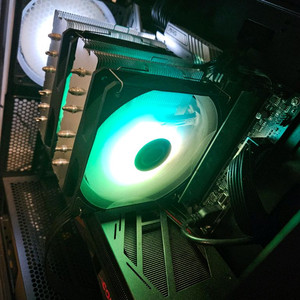 4070 게이밍컴퓨터팝니다