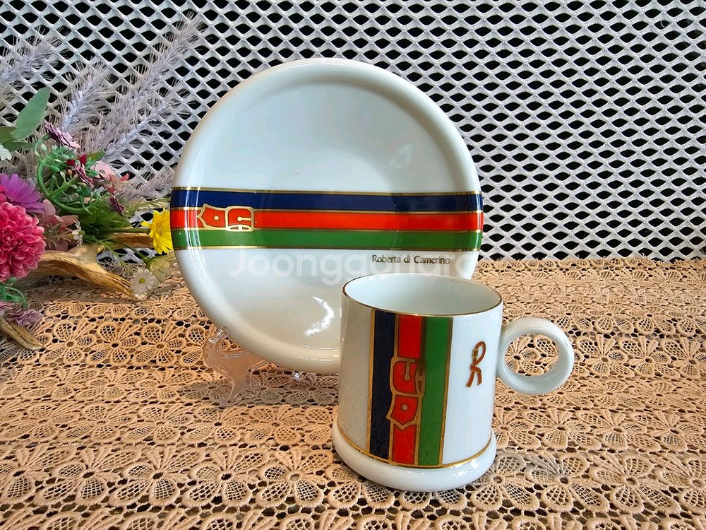 이태리 로베르타 디 까메리오 커피잔 4조.미사용--2