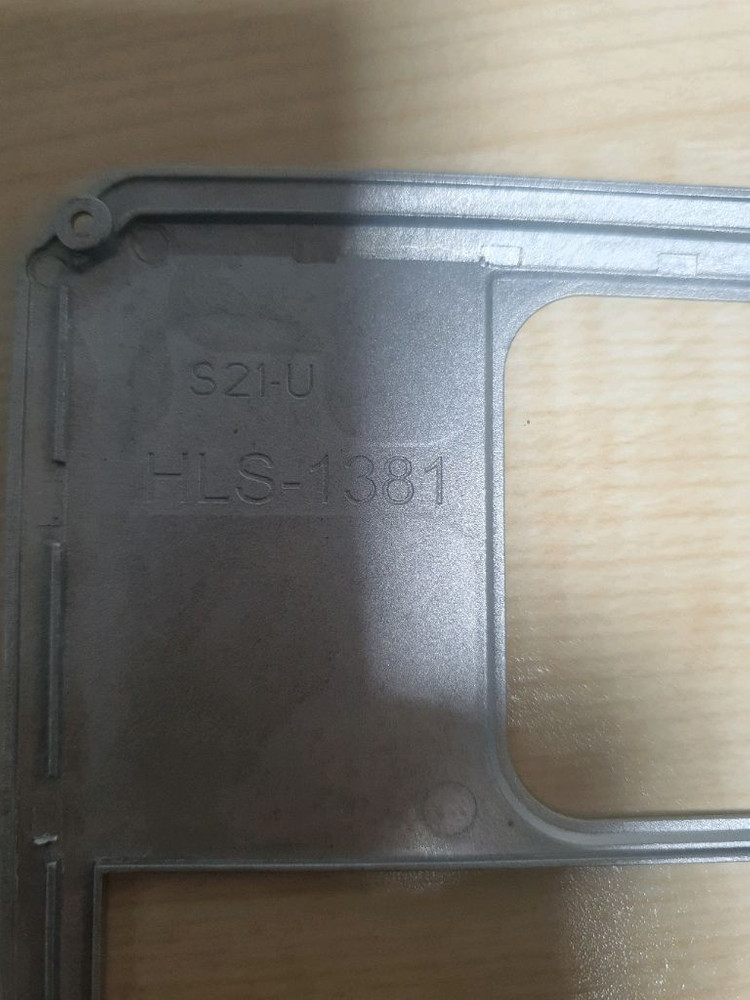 갤럭시 S21 울트라 전용 방탄 메탈 케이스 이미지