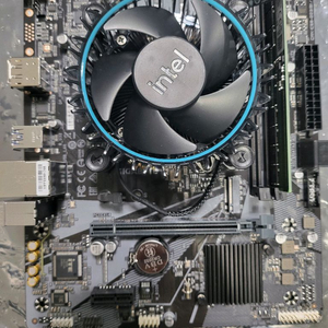 12400F +DDR5 16G