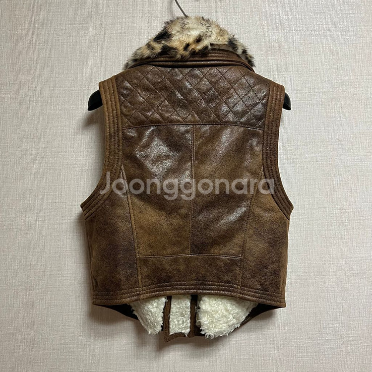 게스 레오파드 무스탕 조끼(s)--1