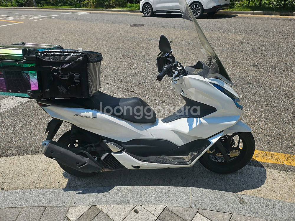 pcx125. 21년식 65000km--1