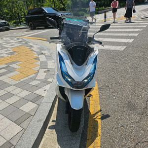 pcx125. 21년식 65000km