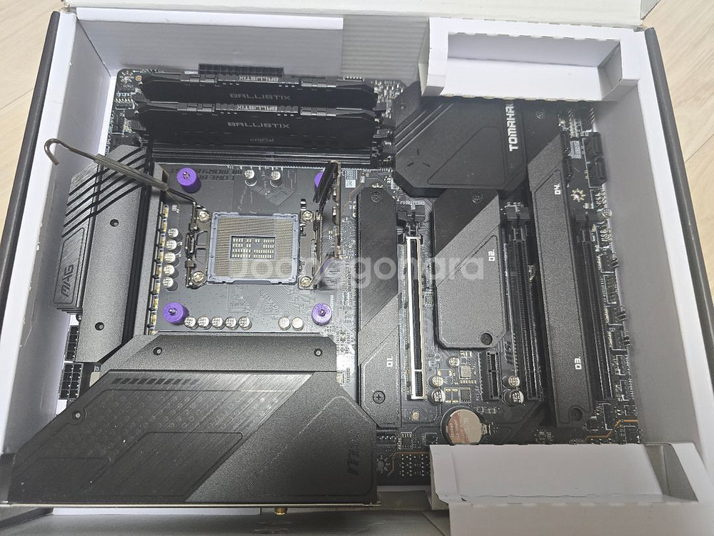 MSI Z690 토마호크 WIFI DDR4+램--1